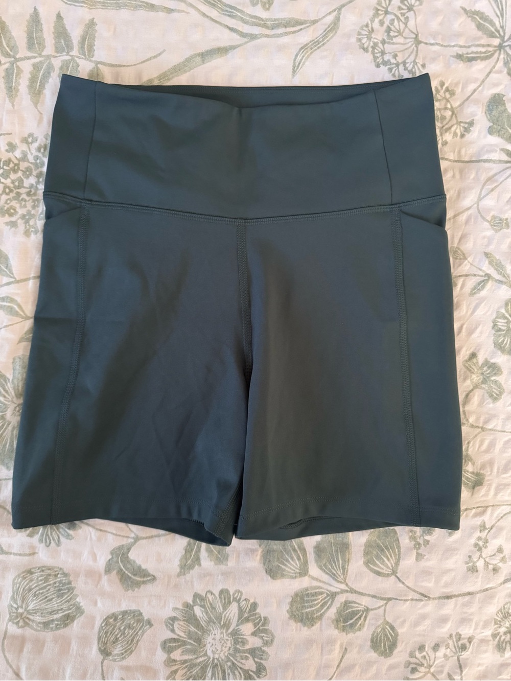 Girlfriend Collective High-Rise Run Pocket Short